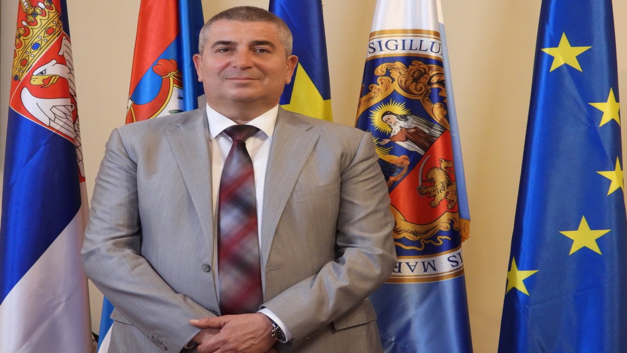 Ускршња честитка градоначелника Богдана Лабана