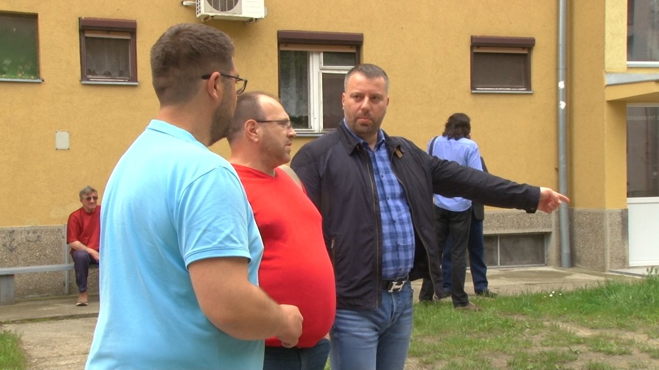 Радивојевић: Улаже се у градске и приградске месне заједнице
