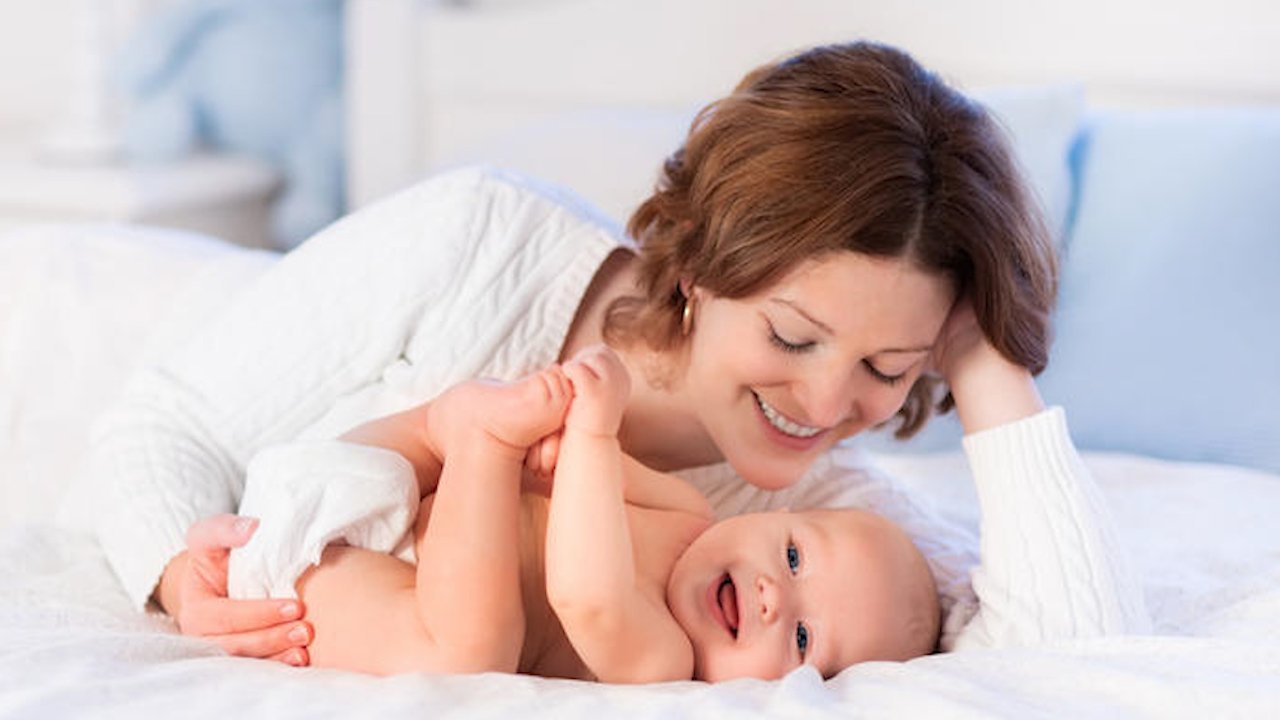 Дојење чува здравље и бебе и мајке