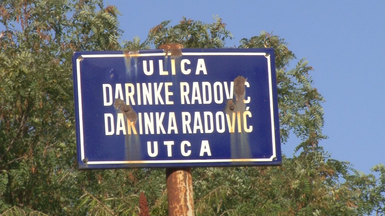 Становници Даринке Радовић чекају туцаник