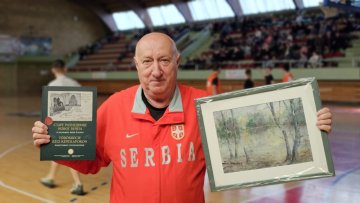 Спортски дан за испраћај вољеног наставника