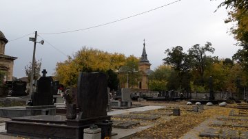 Уређење гробаља, изградња стаза и редизајн сајта у фокусу ЈКП „Погребно”