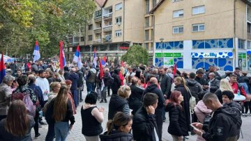 „Грађани против блокада” одржали скуп у знак подршке Србима са КиМ