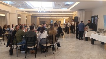 Вече вина и тамбуре у хотелу „Терме Тиски цвет”