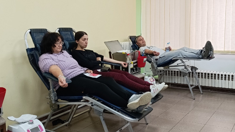 Даруј крв, провери здравље