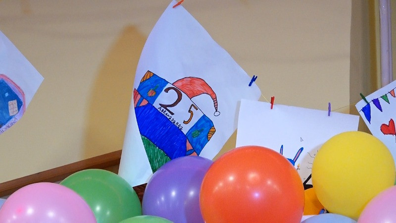 25 година „Абракадабре”