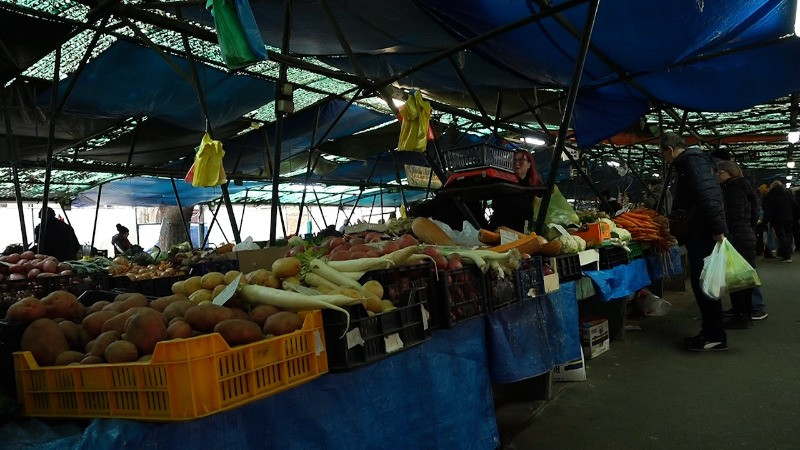 Последње припреме за празничну трпезу