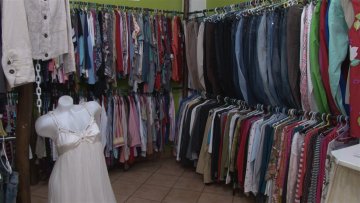 Сецонд ханд: Мајица за 50, хаљина за 300 динара