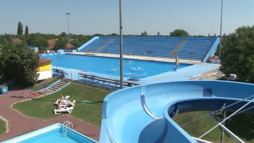 Рекордна посећеност базена 