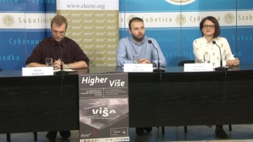 „Више“ на сцени позоришта Деже Костолањи 