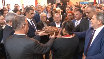 СНС прославио славу, Свету Петку