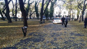 Непознати починиоци оскрнавили бисту Амброзија Шарчевића