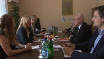 Пауновић у посети националним саветима