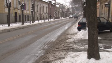 Баба Марта продужила рад Зимске службе