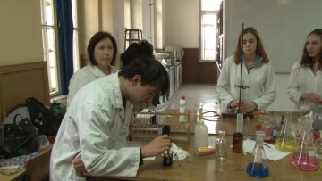 Хемијско – технолошка школа отворила врата за будуће ђаке