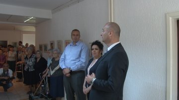 Изложба слика „Плес у бојама“ корисника Геронтолошког центра