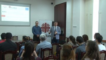 БЕРА – програм за образовање одраслих Рома