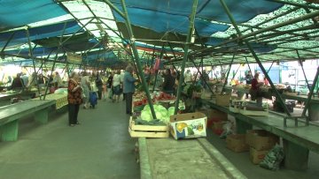 Сезонско воће и поврће – луксуз или потреба?