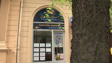 Преварени за летовање, власник агенције нестао