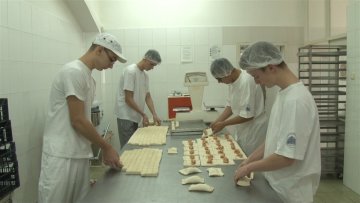 Да сам пекар који ноћу ради…