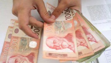 Сутра исплата редовне новчане накнаде за незапослене