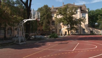 Упис у школу за основно образовање одраслих