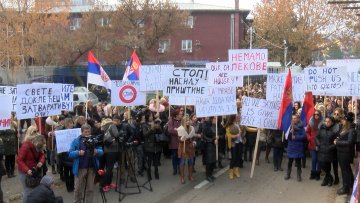 Протест жена у Косовској Митровици