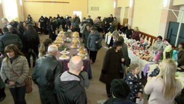 Изложба божићњака у Малој Босни