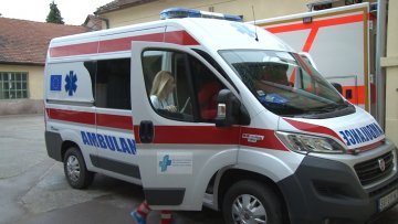 Екипе хитне помоћи имају пуне руке посла