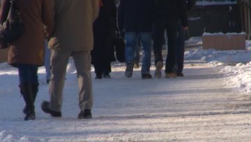 Уклањање и посипање леда испред кућа обавеза грађана