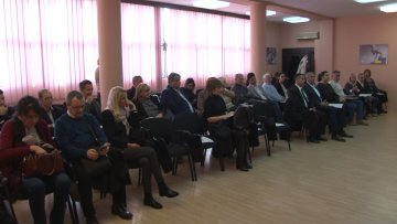 Округли сто „Ка ефикаснијем повезивању стручног образовања и привреде“