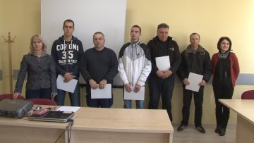 Уручени сертификати полазницима обуке за виљушкаристе