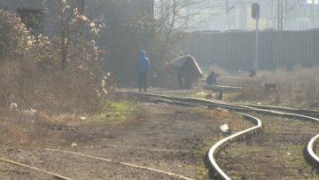 У напуштеном објекту код Железничке станице тридесетак миграната