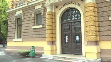 Гимназија уписује 290 ђака