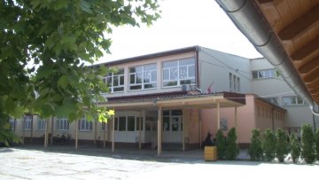 Прославе матуре ће ипак бити