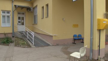 Мањи број прегледа у ковид амбулантама