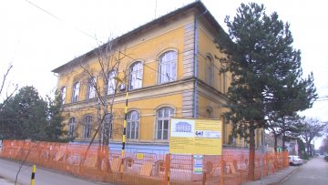 ОШ „Матко Вуковић“ одабрана за пројекат помоћи деци у онлајн настави