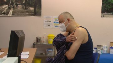 Бакић: Без вакцине не можемо зауставити пандемију