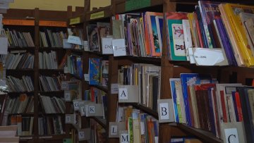 Пандемија повећала продају књига а смањила број чланова библиотеке