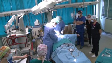 После 10 година, операција штитне жлезде у Болници 