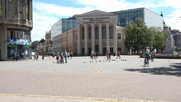 Температуре тропске – лекари саветују опрез