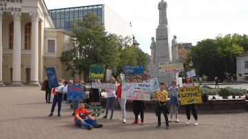 Ђаци ступили у штрајк против климатских промена