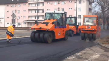 Улица Ференца Сепа под новим асфалтом