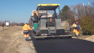 Сивачки пут асфалтиран, ускоро добија и кружни ток
