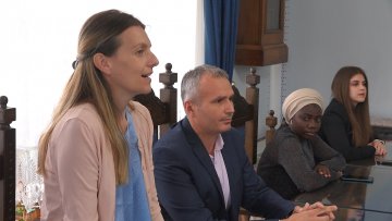 Жене посебно рањива категорија избеглица и лака мета 