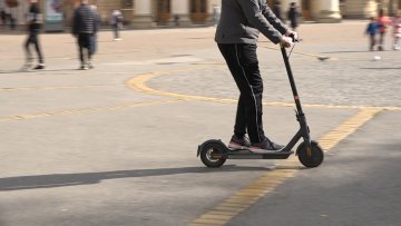 Електрични тротинети и бицикле сива зона српског саобраћаја