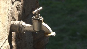 Чекајући градски водовод…