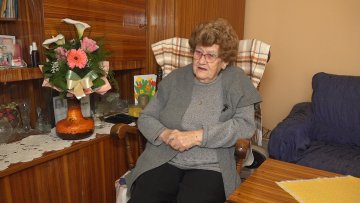 Учитељица Зора инспирисала генерације ђака – посветили јој и филм