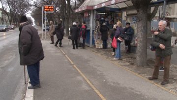  Бесплатан превоз за око 8.600 старијих од 65 година