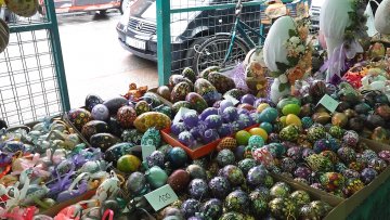 Упркос цени , Суботичани фарбају јаја   